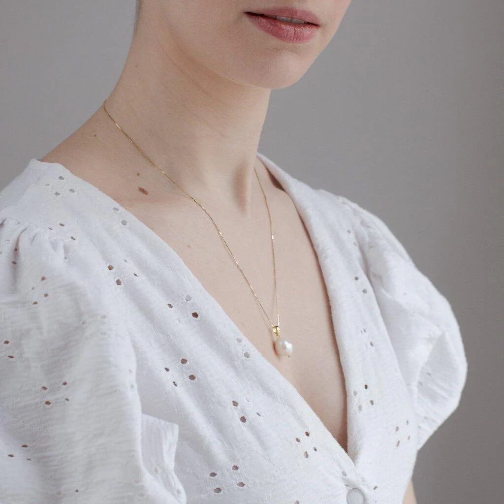 FILICUDI // Halskette mit zarter Barockperle - Image 3