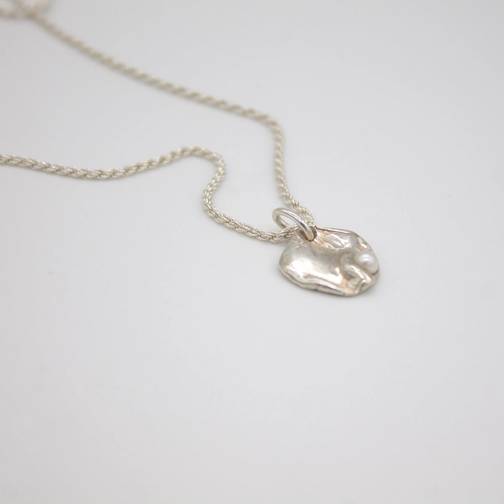 FJONE // Anhänger aus Sterlingsilber in Blattform (ohne Kette) - Image 6