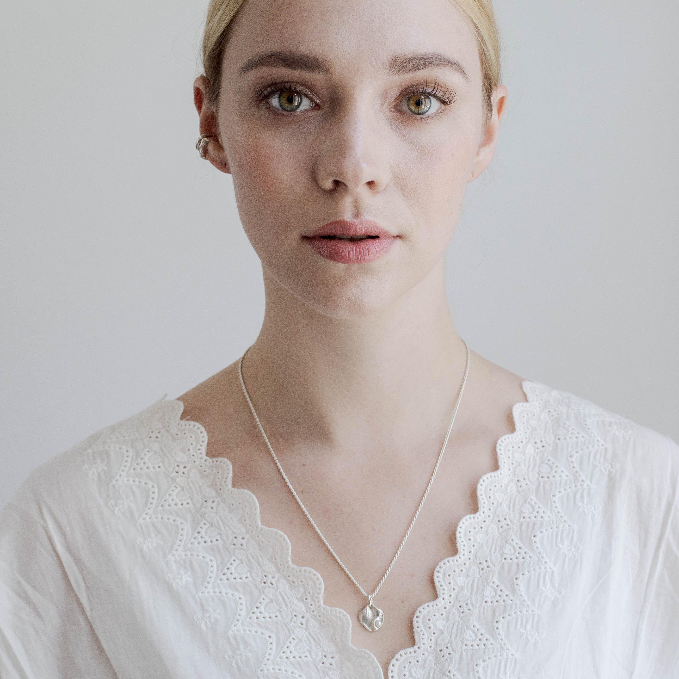 FJONE // Anhänger aus Sterlingsilber in Blattform (ohne Kette) - Image 8