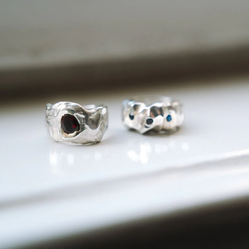 GJØVIK // Ring mit rotem Granatedelstein - Image 3