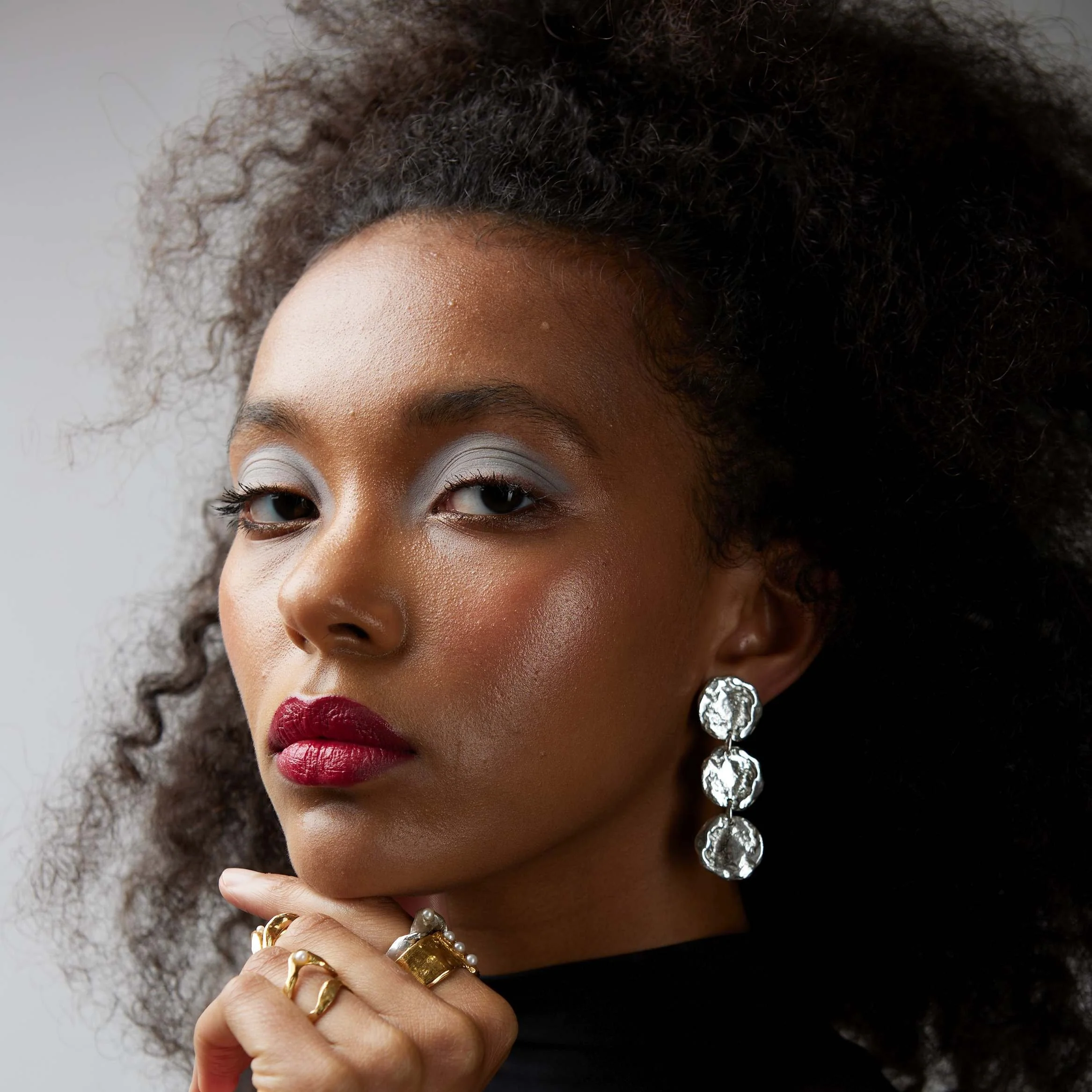 NORDDAL // Statement-Armband aus Silber - Image 7