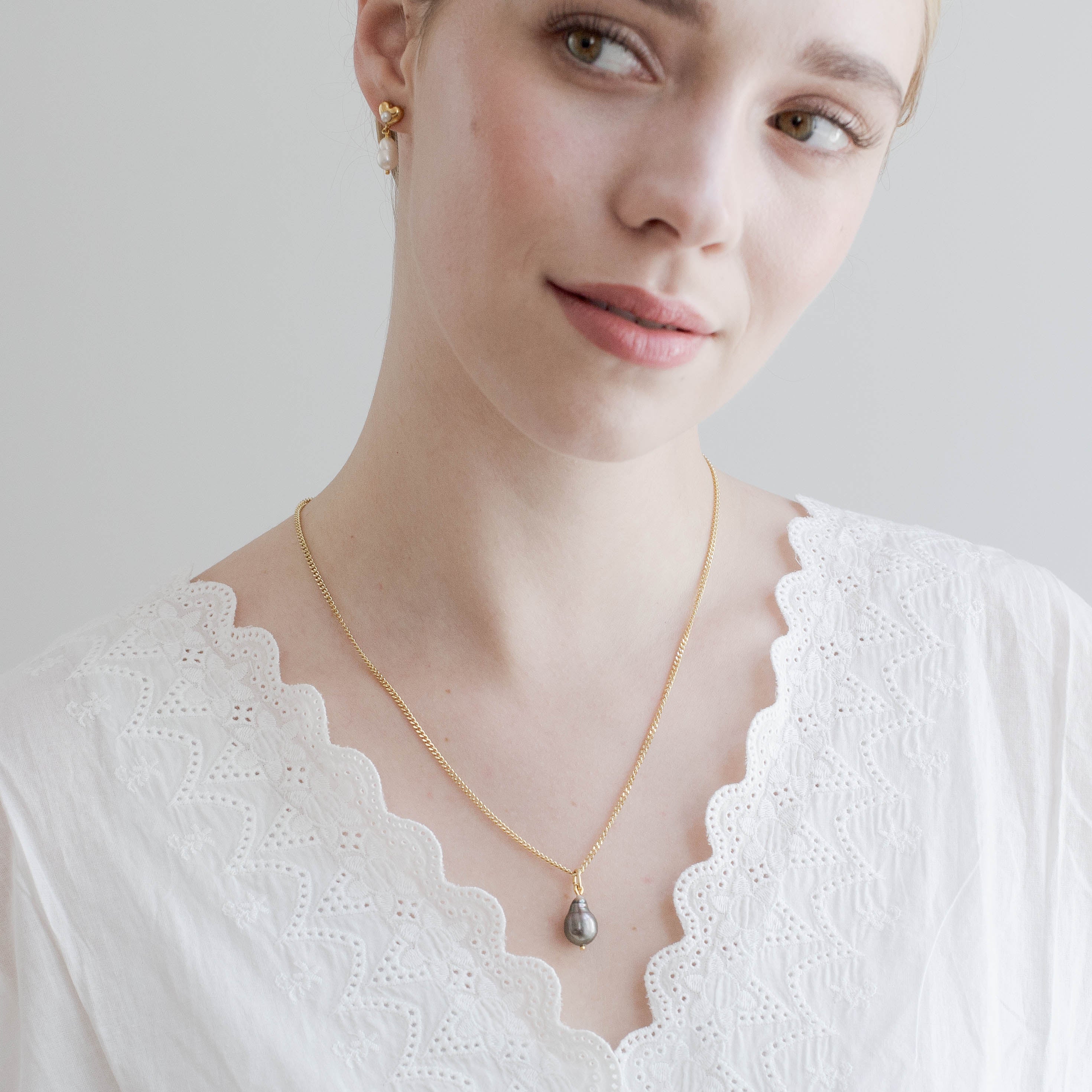 NYTORP // Anhänger vergoldet mit Tahiti-Perle - Image 6