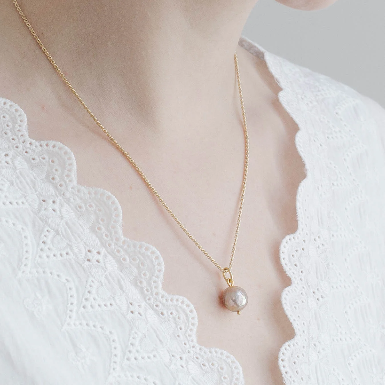 SVELVIK // Halskette mit Akoya-Perle - Image 3